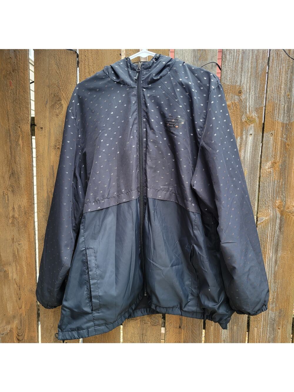 New Balance  Black Windbreaker Size 3X
